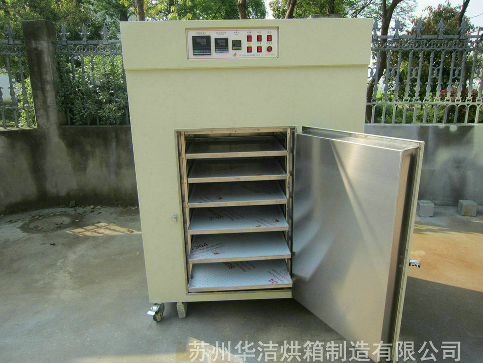 潔凈烘箱隔熱層到底有多厚？